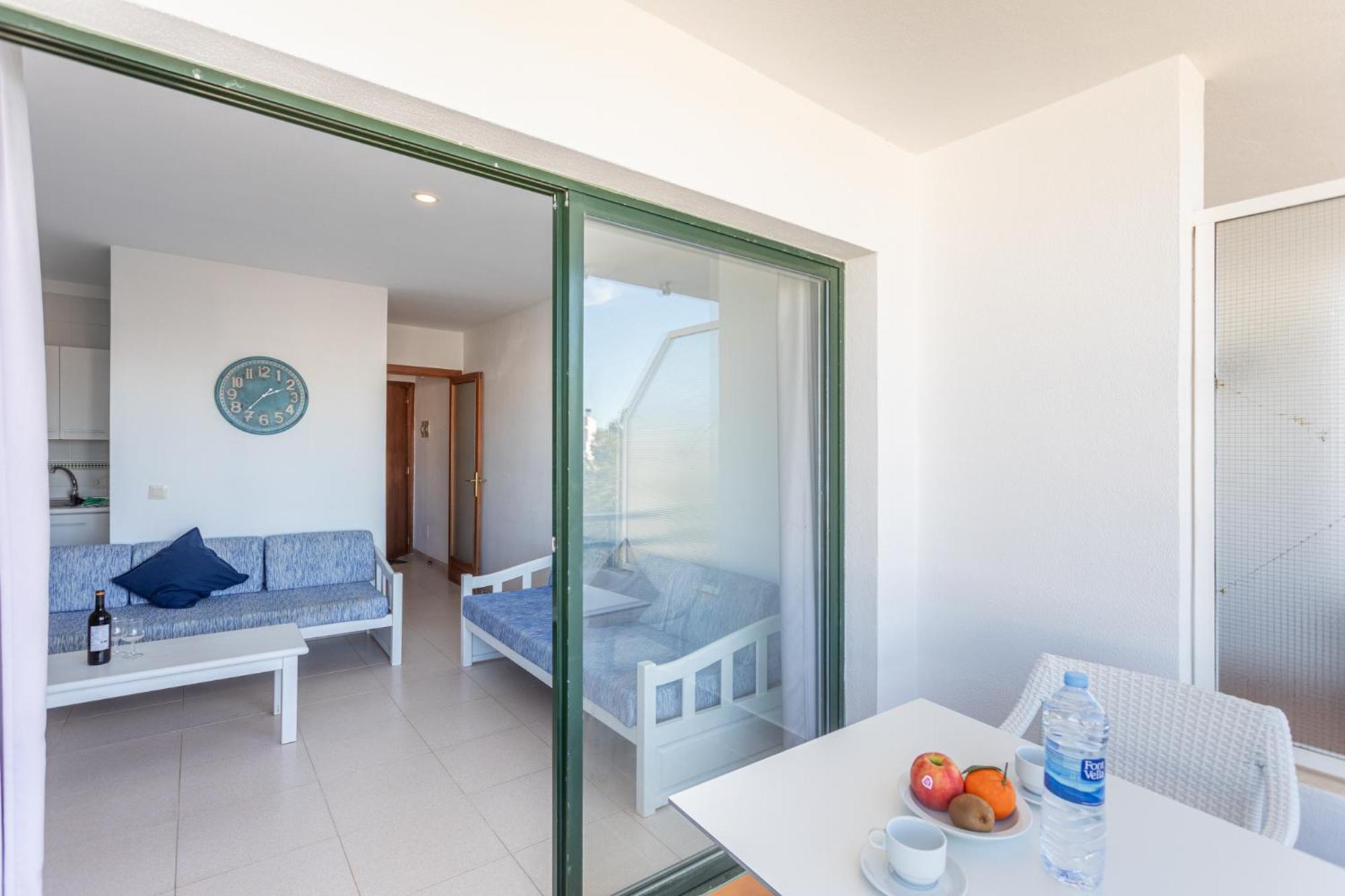 Apartamentos Es Dolc Colonia de Sant Jordi Екстериор снимка